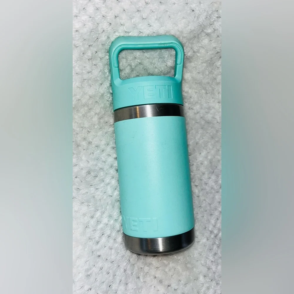 YETI Rambler Sea Foam - Picture 2 of 7